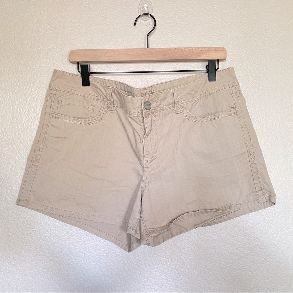 MAURICES Shorts